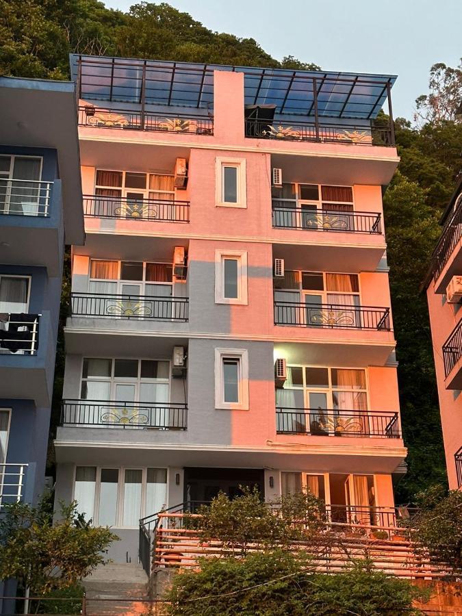 Hotel Woodsea Batumi Exteriér fotografie